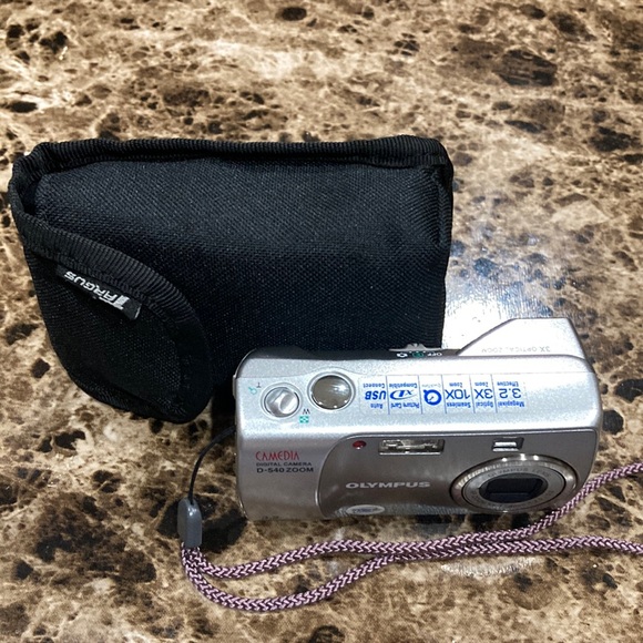 Olympus Cameras, Photo & Video Olympus Camedia Digital D54 Zoom